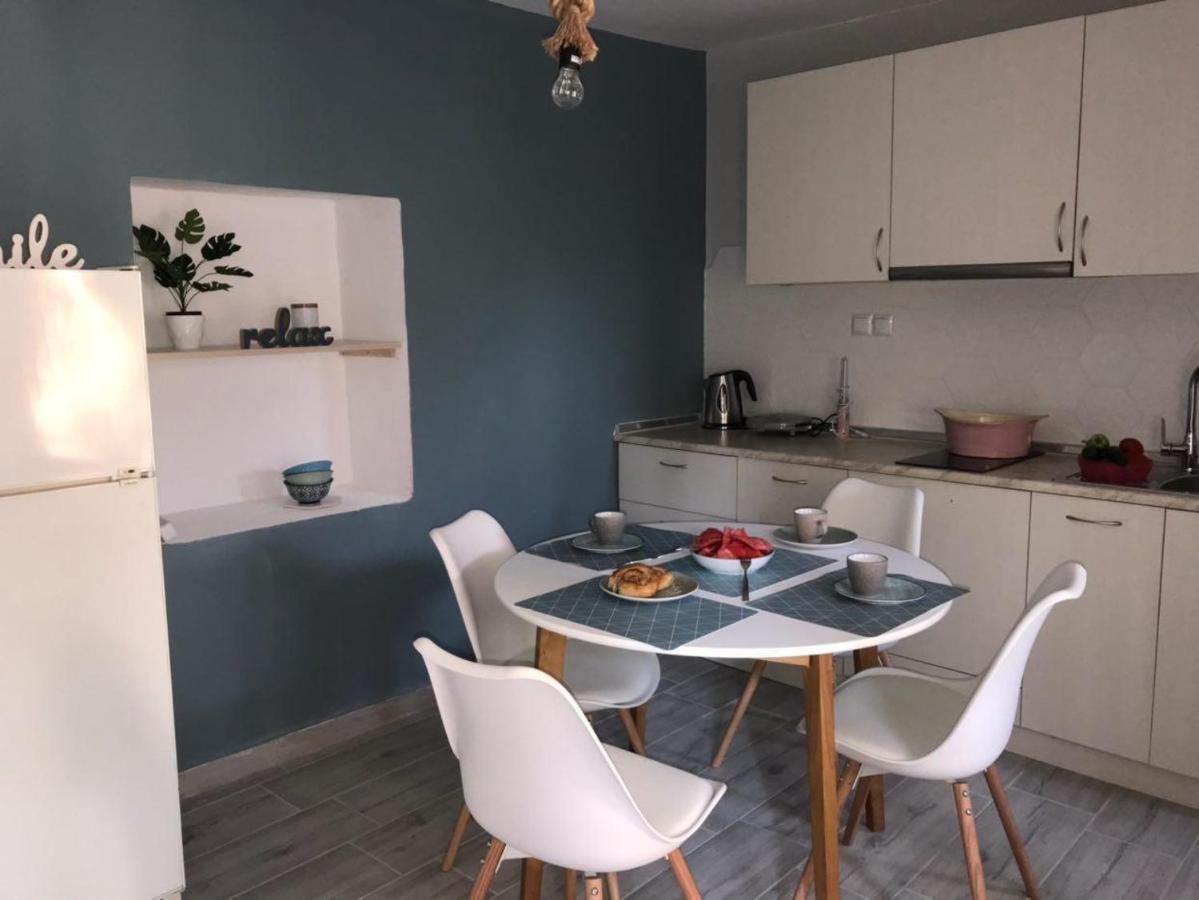 Harmony Apartment 네아 카르발리 외부 사진